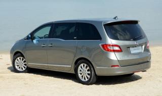 通用五菱7座汽车报价 上海通用汽车报价